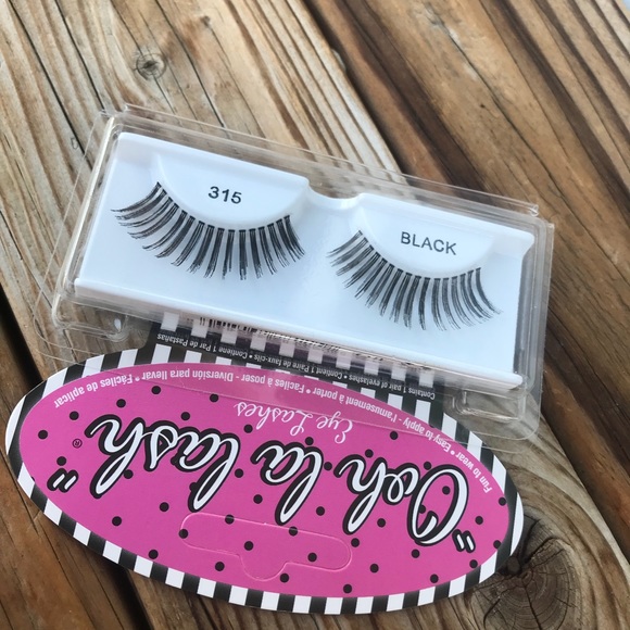 Ooh La Lash - Picture 5 of 5